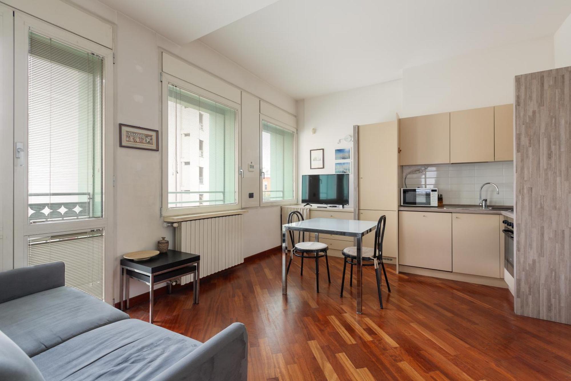 Appartamento Bright & Comfy With Parking